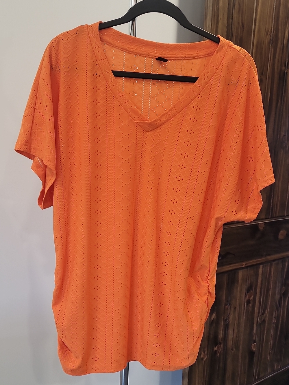 SHEIN Orange Eyelet V-Neck Short Sleeve Top